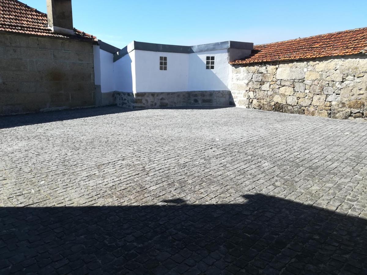 Santo Tirso Holidays Home Luaran gambar